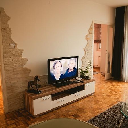 Apartment Arena White Beograd Ngoại thất bức ảnh